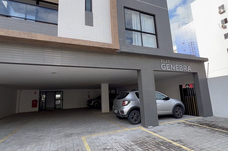 Flat Bessa Garagem Piscina 3 pessoas 150m Praia